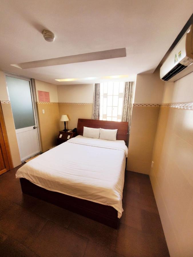 Thanh An Hotel Ho Chi Minh City Exterior photo