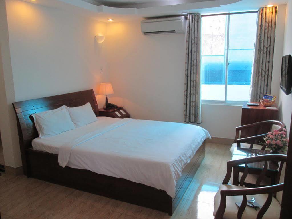 Thanh An Hotel Ho Chi Minh City Exterior photo