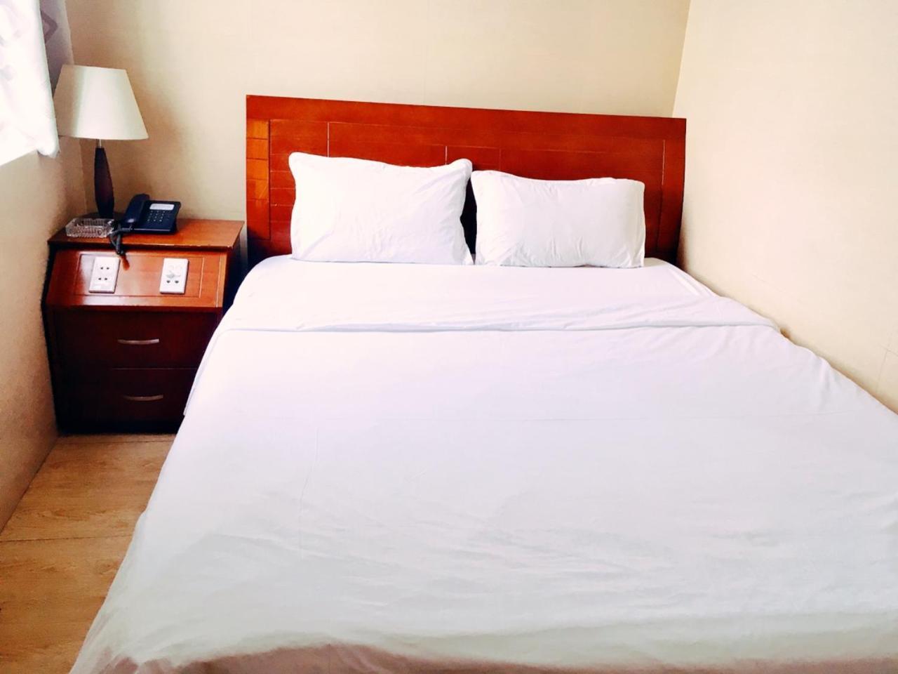 Thanh An Hotel Ho Chi Minh City Exterior photo